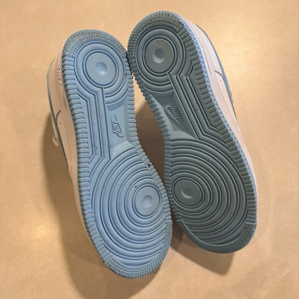 Nike Air Force One Low ‘07 University Sneakers Men’s 8 White Aquarius Blue Shoes